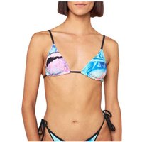 Hochwertiges Material für Langlebigkeit Verstellbare Träger für individuelle Passform Schickes Design mit modernen Details Das Rip Curl Rc X Babapt Revo Tri Top Bikinioberteil ist die perfekte Wahl für stilbewusste Strandgängerinnen. Hergestellt aus hochwertigem Material bietet es Langlebigkeit und Komfort