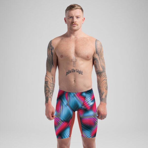 Wir präsentieren die neueste Entwicklung unserer Fastskin LZR Pure Valor-Reihe – die Fastskin LZR Pure Valor 2.0 Schwimmhose