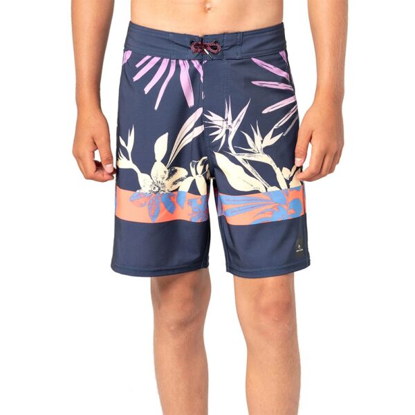 Mirage Fader – Boardshorts für Jungen. Die Mirage Fader sind coole Boardshorts aus strapazierfähigem Mirage Core-Stretchmaterial für Jungen. Mit einer Beinlänge von 16“ ist diese knielange Badehose mit funktionellem 3-D-Druck der Sommerhit dieses Jahres.