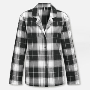 Eleganter Komfort im sportlichen Stil zeichnet das langärmlige Shirt der Black Check Serie aus. Der weiche Baumwoll-Flanell