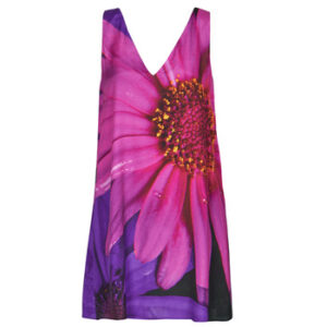 Desigual  Kurze Kleider VEST_LOLO  Multicolor In Damengrößen erhältlich. EU S.  Jetzt VEST_LOLO  von Desigual  auf Spartoo.de versandkostenfrei bestellen! 5% Rabatt mit Code: 5JULDEBF