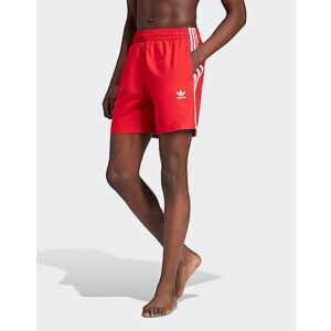 Mit dem Trefoil Logo auf dem Bein feiern diese sportlichen Badeshorts den lässig-classy adidas Style. Sie sind aus leichtem Material