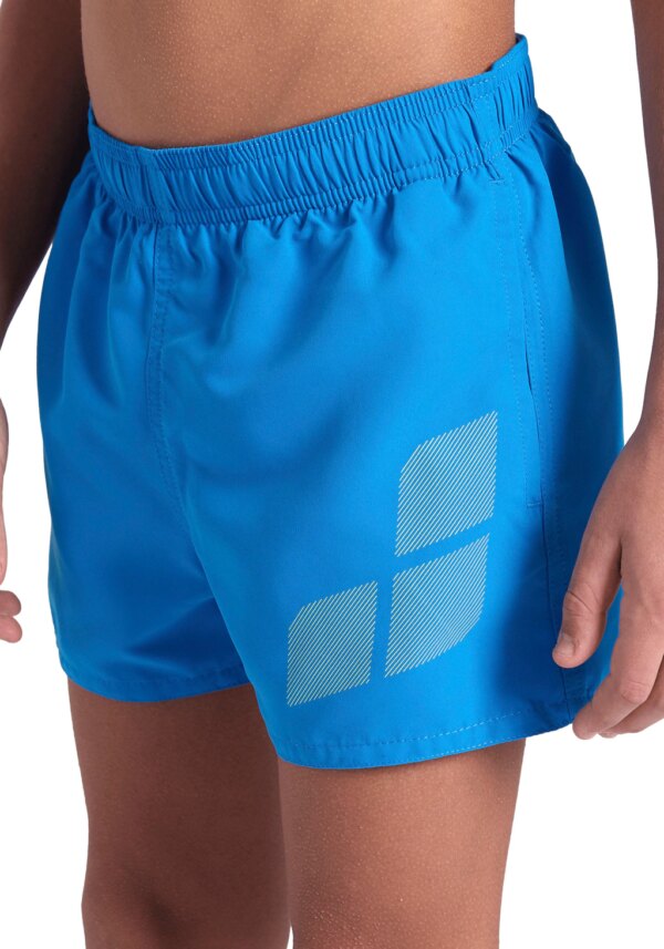 Unsere Logo Badeshorts für Jungen wartet nur darauf