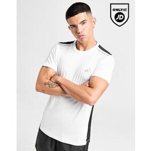 Konzentrieren Sie sich auf Ihr Training mit diesem Tech T-Shirt für Herren von adidas. Dieses Fitness-Oberteil ist für das Training konzipiert und hat eine glatte weiße Vorderseite und einen atmungsaktiven Mesh-Einsatz auf der Rückseite in Schwarz. Es besteht aus leicht dehnbarem recyceltem Polyestergewebe für eine sportliche und uneingeschränkte Passform. Abgerundet durch reflektierende Details an den Schultern und das charakteristische Performance-Logo auf der Brust. Maschinenwaschbar. | Unser Model ist 1