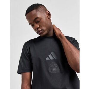 Mit diesem Newcastle United FC ZNE Herren-T-Shirt von adidas bringst du einen lässigen Look auf die Tribüne. Das Oberteil ist in Schwarz gehalten und hat einen dicken