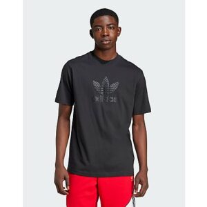 Dieses adidas T-Shirt setzt auf eine cleane Silhouette und minimalistische Details. Das Ton in Ton gehaltene Logo auf der Brust ist eine Hommage an all die Athlet_innen und Visionär_innen