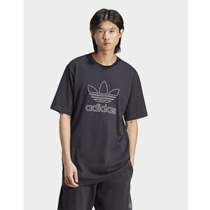 Dieses adidas T-Shirt erfindet einen Klassiker auf neue Weise. Es liefert dir mit seinem lockeren Schnitt und freshem Used Makeover einen lässigen Style