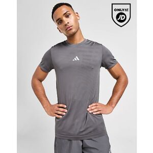 Freshen up your training staples with this men's Seamless T-Shirt from adidas. In a Grey 5 colourway