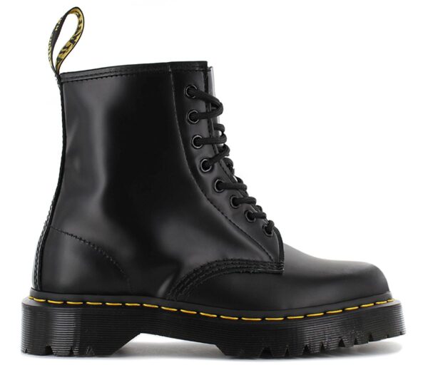 100% Original Dr. Martens !  Herstellerfarbe:  Black   Obermaterial:  Leder   Zustand:  Neu  und  Originalverpackt         Die Bex-Sohle befindet sich zwischen den klassischen luftgepolsterten Außensohle und einer Quad-Plattform mit vollem Volumen ? und bietet eine erhöhte Kante