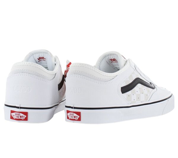 um dem Gründungsjahr von Vans und dem Jahr der ersten Rowley-Veröffentlichung zu huldigen.      Obermaterial aus Leder.  Vom Skateboarding inspirierte Schuhe.  Schnürung für individuellen Style und optimalen Sitz.  Vans Logodetails.  Laufsohle aus Gummi.  Dämpfende Zwischensohle.  Innenfutter Textil.