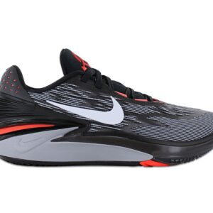 100% Original Nike !  Herstellerfarbe:  Black / Anthracite / Bright Crimson / White   Obermaterial:  Mesh / Synthetik   Zustand:  Neu  und  Originalverpackt         Bei Basketball kommt es auf Schnelligkeit an. Space-Maker brauchen Grip. Der G.T. Cut 2 ermöglicht mit einem bodennahen Design