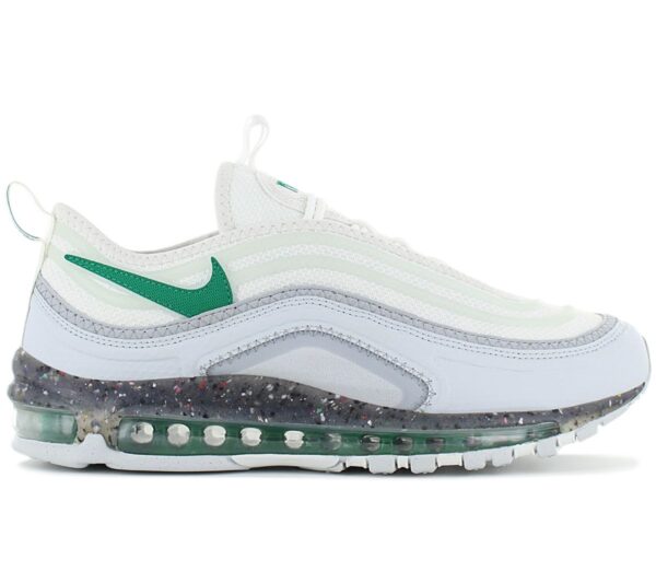 100% Original Nike !  Herstellerfarbe:  Summit White / Pure Platinum / Wolf Grey / Malachite   Obermaterial:  Mesh / Synthetik   Zustand:  Neu  und  Originalverpackt         Der Nike Air Max Terrascape 97 wurde von der Natur inspiriert. Er besteht aus mindestens 20% recyceltem Material (Gewichtsanteil). Fast alle Details wurden durchdacht mit recycelten Inhalten gefertigt. Der strapazierfähige Schaumstoff in der Mittelsohle und das Gummi an der Außensohle sorgen mit gesprenkeltem Nike Grind für einen verspielten