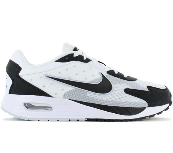 100% Original Nike !  Herstellerfarbe:  White / Black - Pure Platinum   Obermaterial:  Textil - Mesh - Synthetik   Zustand:  Neu  und  Originalverpackt         Diese Sneaker sind für die Air Max Superfans. Für diesen Schuh wurden Elemente früherer Modelle übernommen