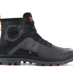 100% Original Palladium !  Herstellerfarbe:  Black   Obermaterial:  Textil / Canvas   Zustand:  Neu  und  Originalverpackt         Revolution liegt in unserer DNA und jetzt auch in den Pampa Lite+ Matryx.      Dieser nützliche Offroad-Stiefel besteht aus dem in Frankreich patentierten Stoff Matryx (r) aus Aramidfasergewebe