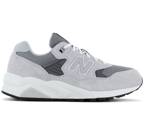 100% Original New Balance !  Herstellerfarbe:  Raincloud Grey / White   Obermaterial:  Leder / Mesh   Zustand:  Neu  und  Originalverpackt         New Balance Herren-Sneaker aus der MT580-Lifestyle-Serie.   Das Obermaterial besteht aus Leder