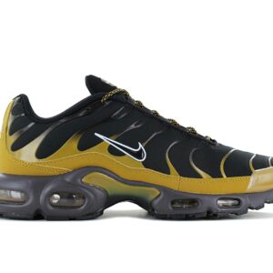 100% Original Nike !  Herstellerfarbe:  Bronzine / Black - Medium Ash   Obermaterial:  Textil - Mesh - Synthetik   Zustand:  Neu  und  Originalverpackt         Der stylishe Air Max Plus sorgt mit Tuned-Air für Stabilität und Dämpfung. Inspiriert vom Strandleben zelebrieren diese coolen Sneaker die glorreichen vier Jahrzehnte der legendären Nike Pegasus Laufschuhe. Das Obermaterial aus synthetischem Leder und Mesh mit gewellten Designlinien bietet höchsten Tragekomfort und sieht dazu noch cool aus. Die Max Air-Einheit sorgt für charakteristische Dämpfung und die richtige Reaktionsfähigkeit bei jedem Schritt.      Air-Sole-Elemente in Ferse und Vorfuß sorgen für Dämpfung bei geringem Gewicht.  Das Synthetik-Obermaterial sorgt mit luftigem Mesh für leichten Tragekomfort und Strapazierfähigkeit.  Die Gummi-Außensohle bietet hervorragende Traktion.  Die Zehenkappe aus Plastik rundet den coolen Look ab.  Innenfutter Textil.