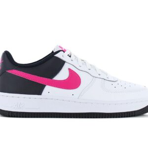 100% Original Nike !  Herstellerfarbe:  White / Fierce Pink   Obermaterial:  Leder - Synthetik   Zustand:  Neu  und  Originalverpackt         Mit Streetstyle-Ikone Air Force 1 erhältst du retro-inspirierte Ästhetik erster Güte. Seine bewährten Funktionen wie vernähte Overlays und die klassische Farbgebung stehen ganz in der Air Force 1-Tradition