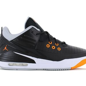 100% Original Jordan !  Herstellerfarbe:  Black / Wolf Grey / White / Magma Orange   Obermaterial:  Leder   Zustand:  Neu  und  Originalverpackt         Wenn Sie einen Schuh brauchen