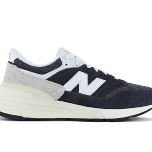 100% Original New Balance !  Herstellerfarbe:   Phantom / Magnet   Obermaterial:  Leder - Textil   Zustand:  Neu  und  Originalverpackt         Der New Balance Sneaker stammt vom Klassiker 997 ab und ist vor allem für diejenigen gedacht