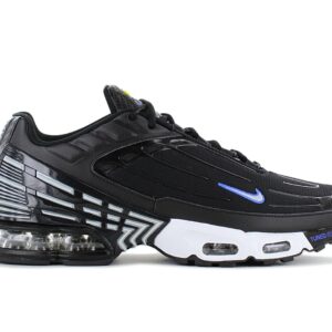 100% Original Nike !  Herstellerfarbe:  Black / Metallic Silver   Obermaterial:  Textil - Mesh - Leder   Zustand:  Neu  und  Originalverpackt         Zeig deinen markanten Style mit dem Nike Air Max Plus 3