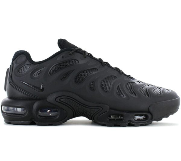 100% Original Nike !  Herstellerfarbe:  Black / Black - Antracite   Obermaterial:  Textil - Mesh - Synthetik   Zustand:  Neu  und  Originalverpackt         Der stylishe Air Max Plus Drift sorgt mit Tuned Air für erstklassige Stabilität und Dämpfung. Mit luftigem Mesh