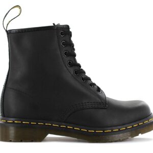 100% Original Dr. Martens !  Herstellerfarbe:  Black   Obermaterial:  Leder   Zustand:  Neu  und  Originalverpackt         Als klassische Dr. Martens Silhouette dreht sich beim 8-Loch Stiefel 1460 Greasy alles ums Leder: Es ist matt schwarz und hat eine gewachste