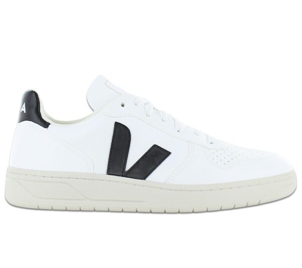 100% Original VEJA !  Herstellerfarbe:  White / Black   Obermaterial:  C.W.L. (Cotton Worked as Leather)   Zustand:  Neu  und  Originalverpackt         Die Marke VEJA legt großen Wert auf Transparenz bei der Herstellung.     Der Schuh wird in Brasilien unter fairen Bedingungen produziert und besteht ausschließlich aus Rohstoffen von Biobauern und aus recycelten Materialien.      Obermaterial aus C.W.L. (Cotton Worked as Leather) -  Baumwolle dient als Lederersatz. Dieses Material ist eine vegane Alternative zu Leder.   Paneele: C.W.L. und beschichtetes Canvas.   Logo V: Kautschuk aus dem Amazonasgebiet (26%).   Einlegesohle : Kautschuk aus dem Amazonasgebiet (11%)