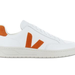 100% Original VEJA !  Herstellerfarbe:  Extra White / Pumpkin   Obermaterial:  bestes Leder   Zustand:  Neu  und  Originalverpackt         Die Marke Veja legt großen Wert auf Transparenz bei der Herstellung.     Das Rindsleder stammt von Farmen in Uruguay