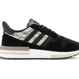 100% Original Adidas !  Herstellerfarbe:  Core Black/Core Black/Cloud White   Obermaterial:  Mesh/Leder   Zustand:  Neu  und  Originalverpackt         Die Sneaker ZX 500 RM von adidas versprühen absoluten Retro-Charme. Das Design ergibt ein stimmiges Gesamtbild und ziert die Neuauflage des ZX. Die Boost Dämpfung sorgt zudem für ultrabequemen Tragekomfort.      Regulär geschnitten.  Obermaterial aus Mesh und Wildleder.  Innovative Boost Zwischensohle mit leichtem EVA-Einsatz.  TPU-Fersenstabilisator.  Leichtes Design.  Griffige Gummiaußensohle.  6-Loch Schnürung.  3-Stripes-Fensterdesign.  Trefoil-Logo an Zunge.  Verstärkte Ferse.