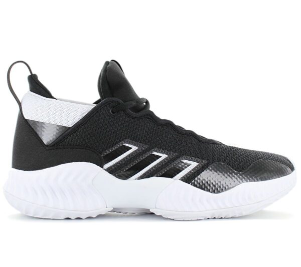 100% Original Adidas !  Herstellerfarbe:  Cblack / Ftwwht / Cblack   Obermaterial:  Textil / Synthetik   Zustand:  Neu  und  Originalverpackt         Diese adidas Basketballschuhe sind die ideale Mischung aus Leistung und Stil. Das farbenfrohe Obermaterial fällt ins Auge und die leichte Bounce-Zwischensohle bietet reaktionsfreudige Dämpfung und Trittkomfort.       Obermaterials aus mindestens 50% recyceltem Material.  Mid-Cut-Design.  Schnürung für individuellen Style und optimalen Sitz.  Komfortable Polsterung am Bund und Zunge.  Griffige Gummi Laufsohle.  adidas Details.  Bounce-Zwischensohle.  Atmungsaktives Futter.