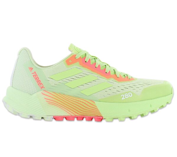 100% Original Adidas !  Herstellerfarbe:  Almost Lime / Pulse Lime / Turbo   Obermaterial:  Mesh - Synthetik   Zustand:  Neu  und  Originalverpackt       Rutschige Steine und nasse Trails? Mit diesem adidas Trailrunning-Schuh kein Problem.      Die adidas Terrex Agravic Flow 2 sind komfortable und neutrale Trail-Running-Laufschuhe. Die Laufschuhe sind sowohl für kurze als auch für lange Strecken konzipiert. Zudem fühlt dieses Modell sich auf unterschiedlichen Untergründen und Terrains zu Hause. Das Obermaterial besteht aus flexiblem und atmungsaktivem Mesh-Material