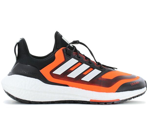 100% Original Adidas !  Herstellerfarbe:  Impact Orange / Cloud White / Pulse Blue   Obermaterial:  PRIMEKNIT Obermaterial   Zustand:  Neu  und  Originalverpackt         Dieser Ultraboost Laufschuh liefert dir Komfort und ein energiegeladenes Laufgefühl. Der Laufschuh ist mit COLD.RDY ausgestattet und hält deine Füße bei Läufen an kalten Tagen angenehm warm.      Die reflektierende BOOST Zwischensohle sorgt für bessere Sichtbarkeit im Dunkeln. Und die Continental WinterGrip-Gummiaußensohle garantiert auch bei kalten und rutschigen Bedingung sicheren Grip.       adidas PRIMEKNIT Obermaterial.   COLD.RDY Technologie.   Linear Energy-Push System.  BOOST Zwischensohle.  Stretchweb Außensohle aus Continental WinterGrip? Gummi. Reflektierende 3-Streifen.  Schnürung für individuellen Sitz.  Obermaterial aus mindestens 50% recyceltem Material.