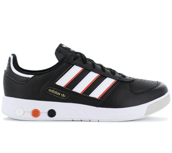 100% Original Adidas !  Herstellerfarbe:  black / Ftw white / orange   Obermaterial:  Leder   Zustand:  Neu  und  Originalverpackt         adidas G.S Court Schuh beamt dich zurück in die Vergangenheit. Die TPU-Elemente an der Zwischensohle sind eine Hommage an retro Tennis-Styles und das Obermaterial aus weichem Leder macht den Vintage-Look perfekt. Das Obermaterial hat einen Recycling-Anteil von mindestens 50%.       Markenlogo auf der Zunge