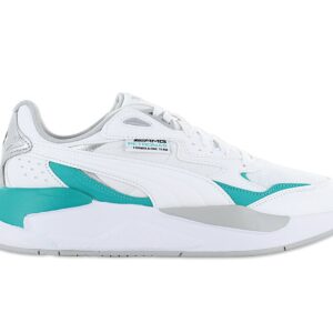 100% Original Puma !  Herstellerfarbe:  White / Spectra Green - P-Silver   Obermaterial:  Textil - Leder - Synthetik   Zustand:  Neu  und  Originalverpackt         Der gefeierte PUMA X-Ray trifft in dieser Silhouette auf Mercedes-AMG Petronas Motorsport. Die spritzgegossene Zwischensohle und die Gummiaußensohle sorgen für leichte