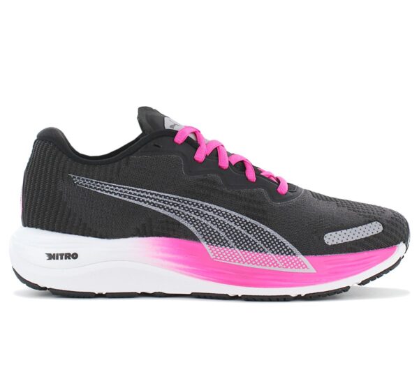 100% Original Puma !  Herstellerfarbe:  Black / Ravish - Puma Silver   Obermaterial:  Mesh / Synthetik   Zustand:  Neu  und  Originalverpackt         Der Velocity NITRO 2 ist ein neutraler All-in-One-Laufschuh für jede Distanz