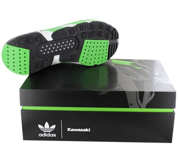 adidas x Kawasaki Ninja - ZX 22 Boost - Herren Schuhe Silber GW2125<br> ADIDAS ZX22 KAWASAKI</br> - Image 4