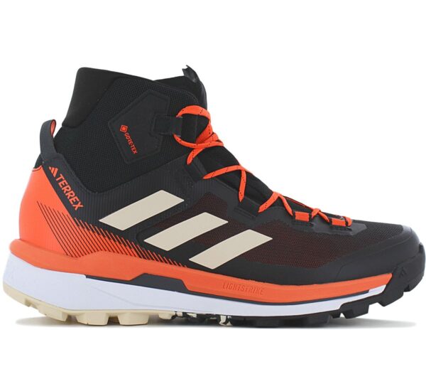 100% Original Adidas !  Herstellerfarbe:  Core Black / Sand Strata / Impact Orange   Obermaterial:  Mesh - Synthetik   Zustand:  Neu  und  Originalverpackt         Mit diesem adidas Terrex Skychaser Wanderschuh bist du auf dem Trail und abseits davon schnell unterwegs ? perfekt für Speed Hiking und felsige Gipfeltouren. Der vom Trailrunning inspirierte Schuh punktet mit seiner ultraleichten Lightstrike Dämpfung für ein reaktionsfreudiges Tragegefühl und mehr Agilität. Die GORE-TEX Membran hält Nässe ab und ist gleichzeitig atmungsaktiv. So profitierst du von einem optimalen Temperaturmanagement.      Die verstärkte Zwischensohle garantiert zudem mehr Stabilität auf felsigem Untergrund