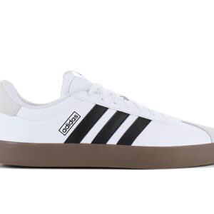 100% Original Adidas !  Herstellerfarbe:  Cloud White / Core Black / Grey One   Obermaterial:  Leder   Zustand:  Neu  und  Originalverpackt         Durch seine Kombi aus lässig und stylish wird mit diesem adidas Sneaker jeder Look zum Volltreffer. Als Eyecatcher stehen die legendären 3-Streifen in einem starken Kontrast zum Obermaterial aus weichem Leder. Die vulkanisierte Gummiaußensohle sorgt zudem für einen edgy Touch