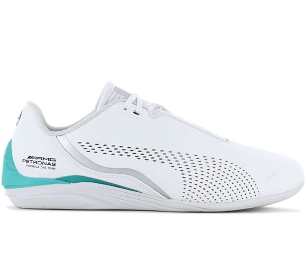 100% Original Puma !  Herstellerfarbe:  Puma White / Sheen Green   Obermaterial:  Synthetikleder   Zustand:  Neu  und  Originalverpackt         Diese Drift Cat Edition Mercedes AMG Petronas Motorsport - Formel 1® - Edition  - hat eine schlanke Silhouette und raffinierte Designdetails für einen unaufhaltsamen Schuh